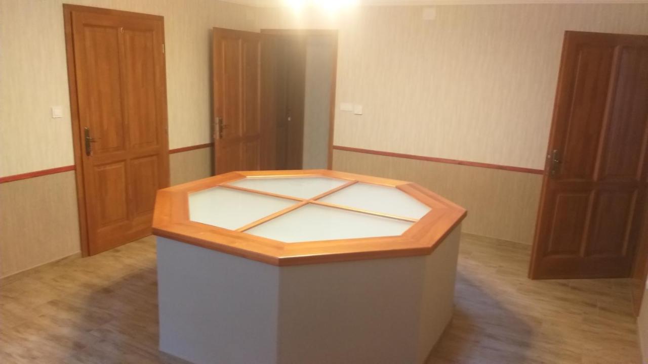 Karpatia Vendeghaz 1201 Budapeşte Dış mekan fotoğraf