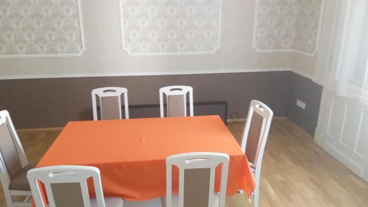 Karpatia Vendeghaz 1201 Budapeşte Dış mekan fotoğraf